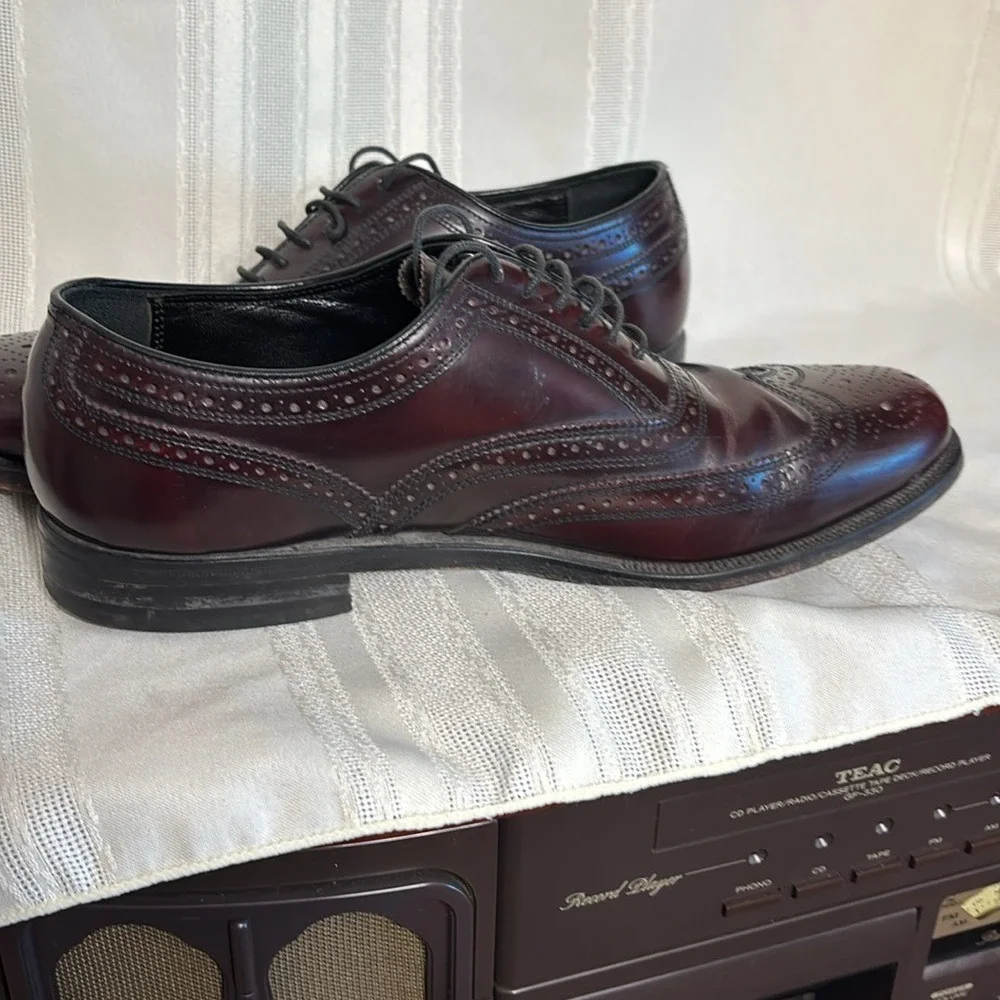 Florsheim‎ men's 8.5 D wingtip shoes oxford lace up